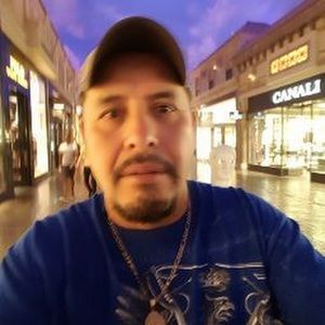 Meet your Posher, Froylan